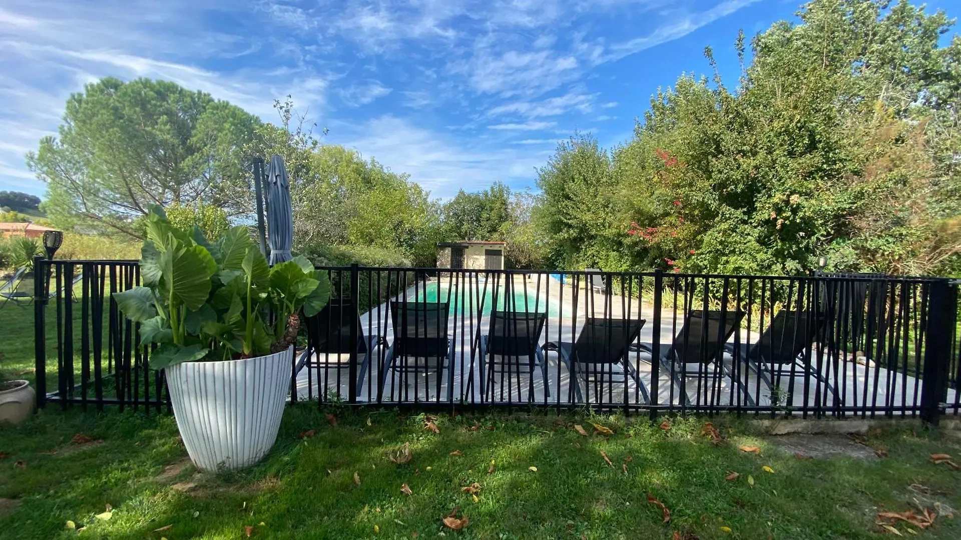 Maison De Maitre Xviiieme Avec Piscine Chauffee Saint-Gauzens Frankrijk